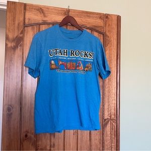 Vintage bright blue Utah national parks tee